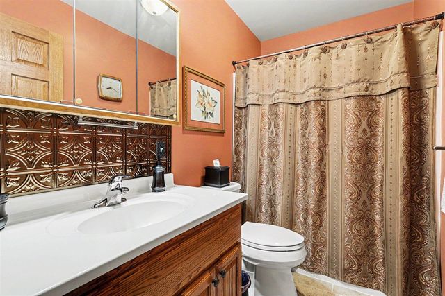 1632 S Parma Road, Parma, MI 49269