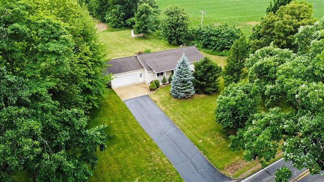 1632 S Parma Road, Parma, MI 49269