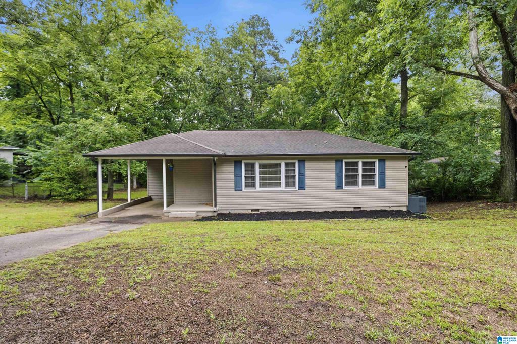 866 WESTWOOD ROAD, Mount Olive, AL 35117