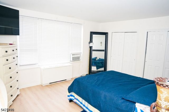 276 Prospect St 5E, East Orange City, NJ 07017