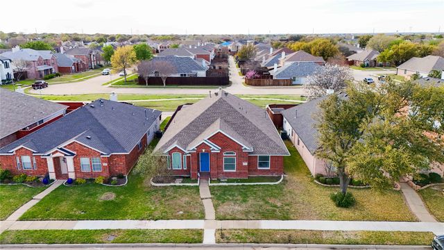 6513 Redwood Lane, The Colony, TX 75056