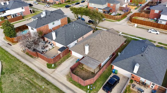 6513 Redwood Lane, The Colony, TX 75056