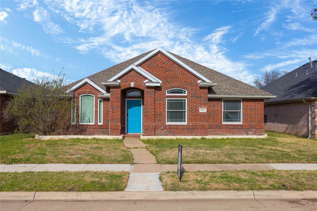 6513 Redwood Lane, The Colony, TX 75056