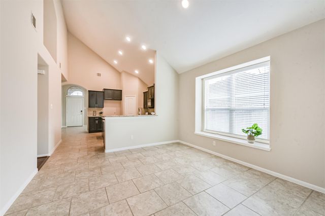 21611 Champagne Drive W, Porter, TX 77365