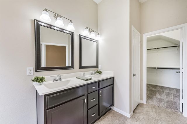 21611 Champagne Drive W, Porter, TX 77365