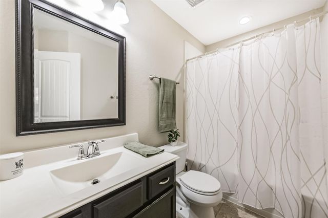 21611 Champagne Drive W, Porter, TX 77365