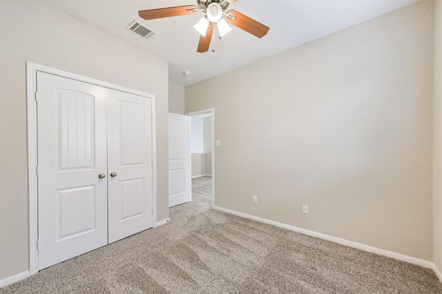 21611 Champagne Drive W, Porter, TX 77365