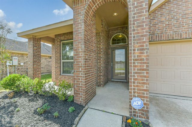 21611 Champagne Drive W, Porter, TX 77365