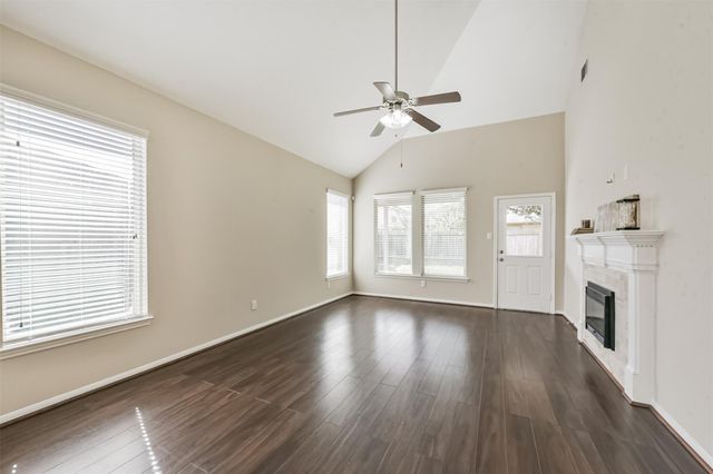 21611 Champagne Drive W, Porter, TX 77365