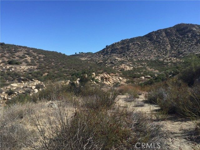 71 Indian Oaks Drive, Temecula, CA 92592