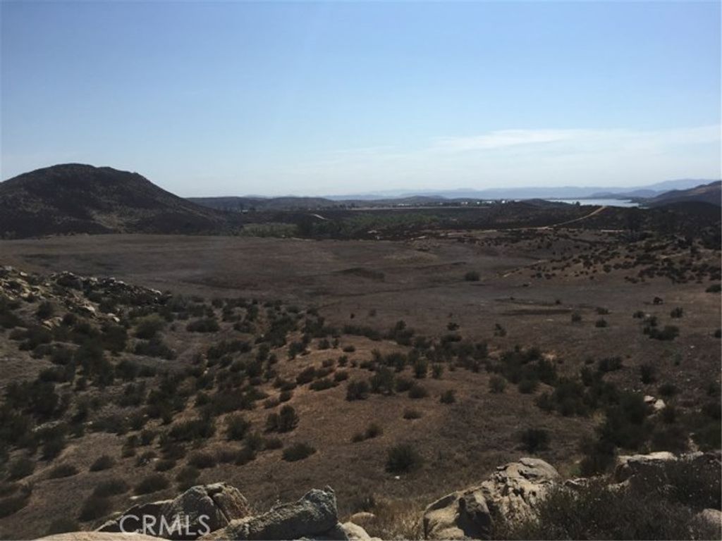 71 Indian Oaks Drive, Temecula, CA 92592