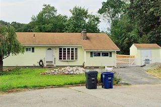 208 Negansett Avenue, Warwick, RI 02888