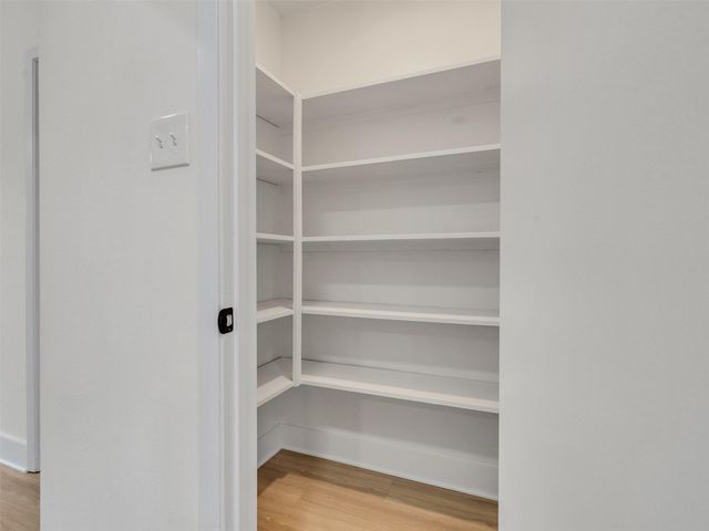 455 Capehill Drive, Houston, TX 77598