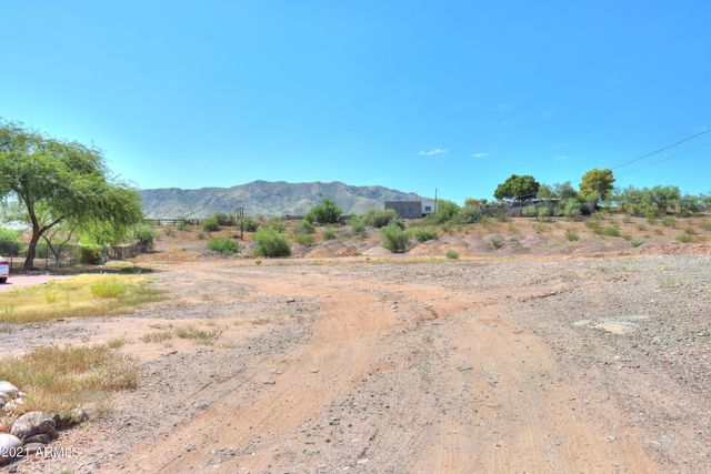 2103 W DOBBINS Road -, Phoenix, AZ 85041