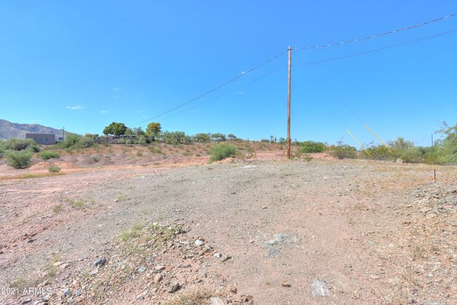 2103 W DOBBINS Road -, Phoenix, AZ 85041