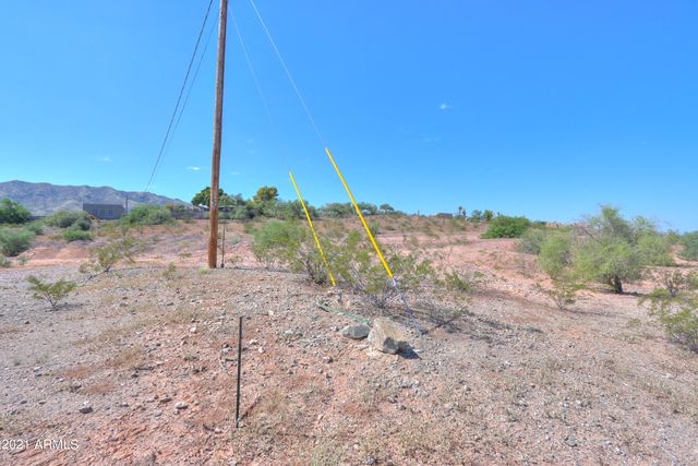 2103 W DOBBINS Road -, Phoenix, AZ 85041