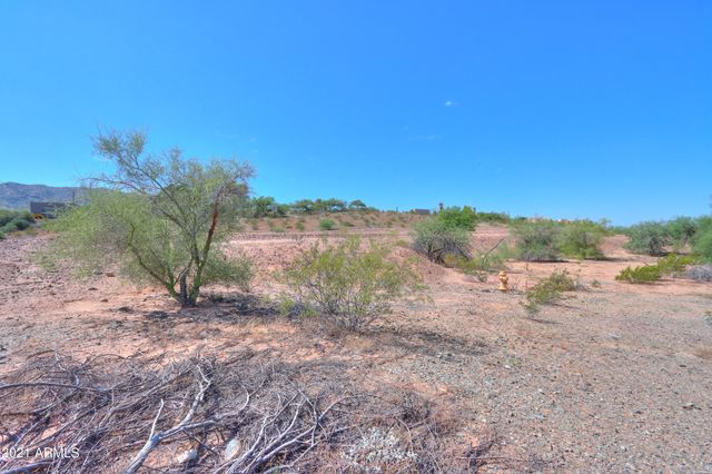 2103 W DOBBINS Road -, Phoenix, AZ 85041
