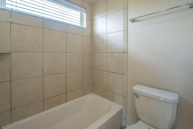 8107 Summer Breeze Lane, Rosenberg, TX 77469