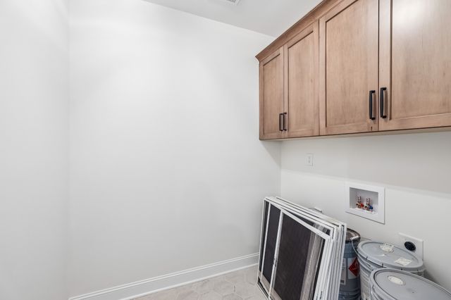 210 Cascade Dr, Winchester, TN 37398