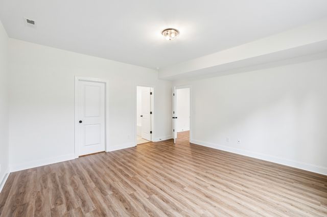 210 Cascade Dr, Winchester, TN 37398
