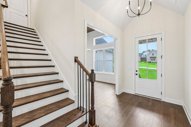 210 Cascade Dr, Winchester, TN 37398