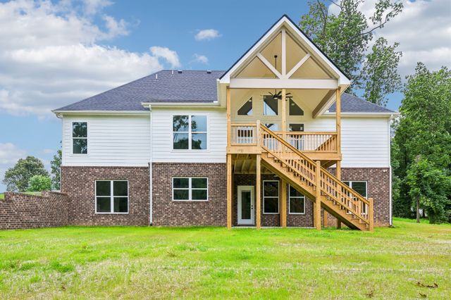 210 Cascade Dr, Winchester, TN 37398