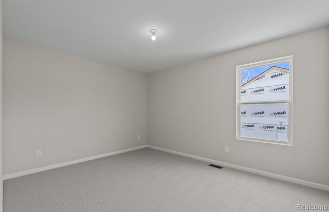 30112 Norway Drive, New Hudson, MI 48165