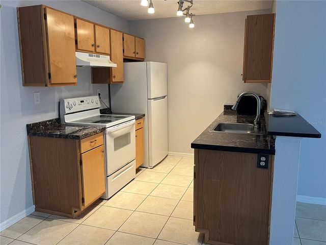 10263 GANDY BOULEVARD N 501, St Petersburg, FL 33702