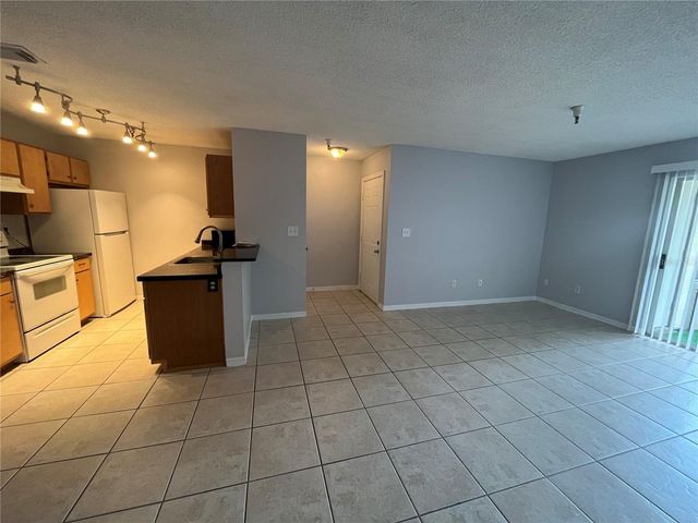 10263 GANDY BOULEVARD N 501, St Petersburg, FL 33702