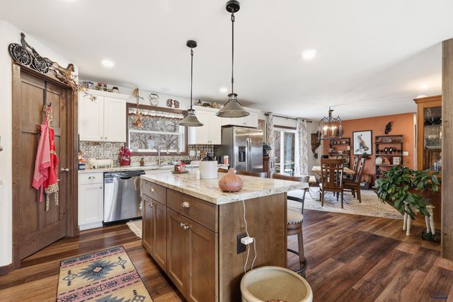 13878 BATTLE CREEK RD, Hermosa, SD 57744