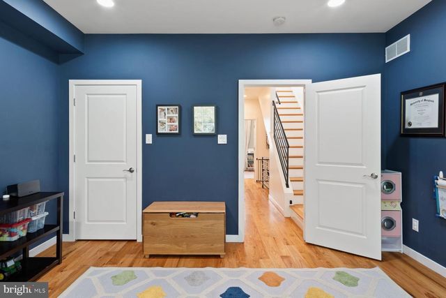 1836 MANTON ST, Philadelphia, PA 19146