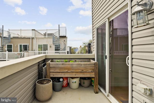 1836 MANTON ST, Philadelphia, PA 19146