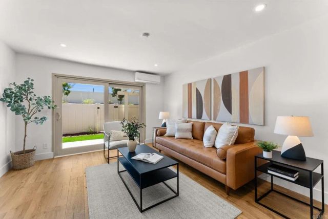 363 Orwell Lane, Encinitas, CA 92024
