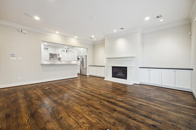 6008 Potomac Park Drive, Houston, TX 77057