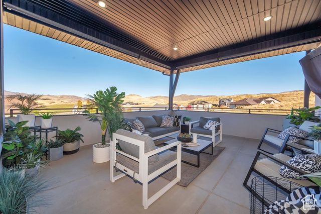 6045 HIDDEN HILLS, Mountain Green, UT 84050