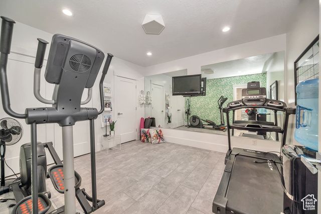 6045 HIDDEN HILLS, Mountain Green, UT 84050