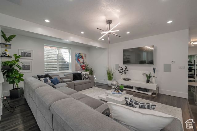 6045 HIDDEN HILLS, Mountain Green, UT 84050