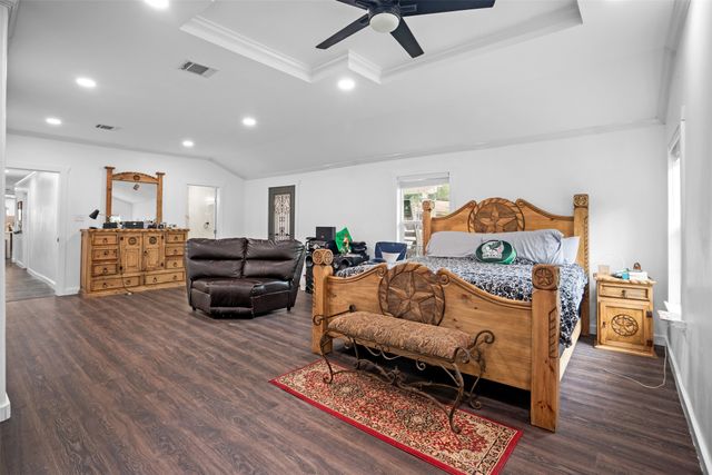 1112 W Pleasant Run Road D, Desoto, TX 75115