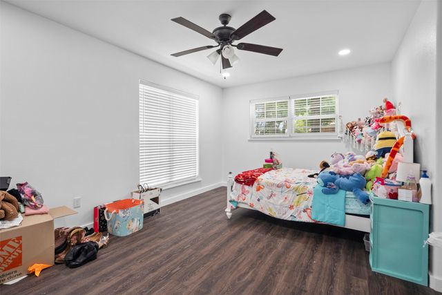 1112 W Pleasant Run Road D, Desoto, TX 75115