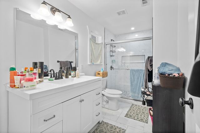 1112 W Pleasant Run Road D, Desoto, TX 75115
