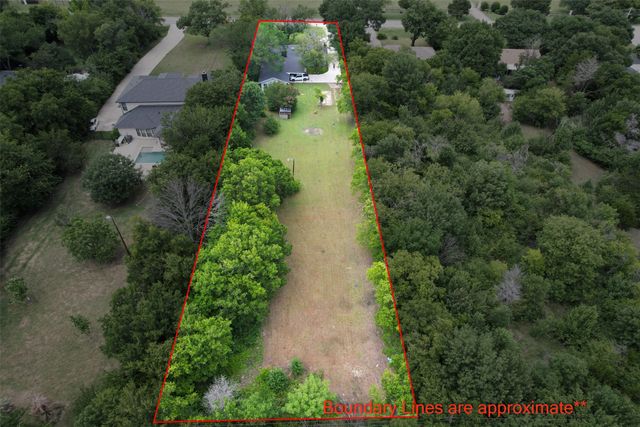 1112 W Pleasant Run Road D, Desoto, TX 75115