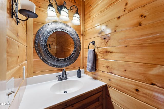 1314 Indian Court, Sevierville, TN 37876