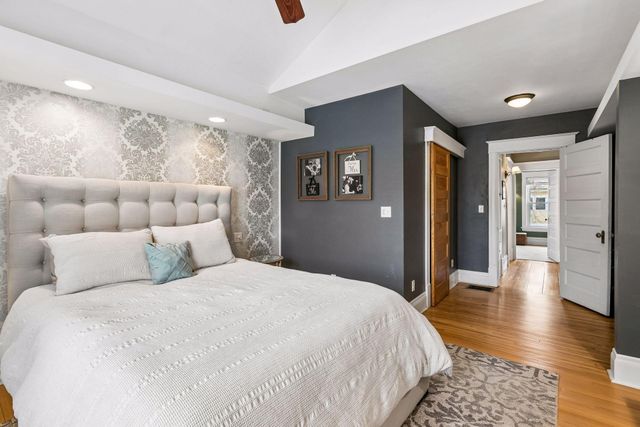 3109 Humboldt Avenue S, Minneapolis, MN 55408