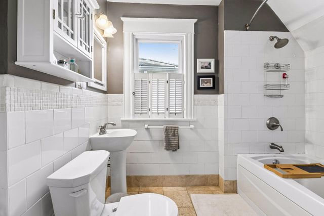 3109 Humboldt Avenue S, Minneapolis, MN 55408