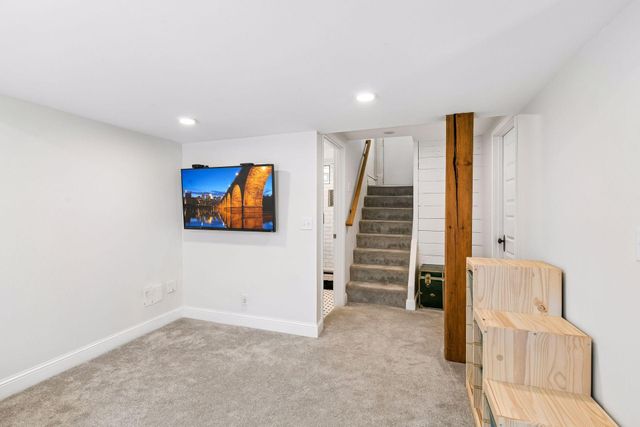 3109 Humboldt Avenue S, Minneapolis, MN 55408