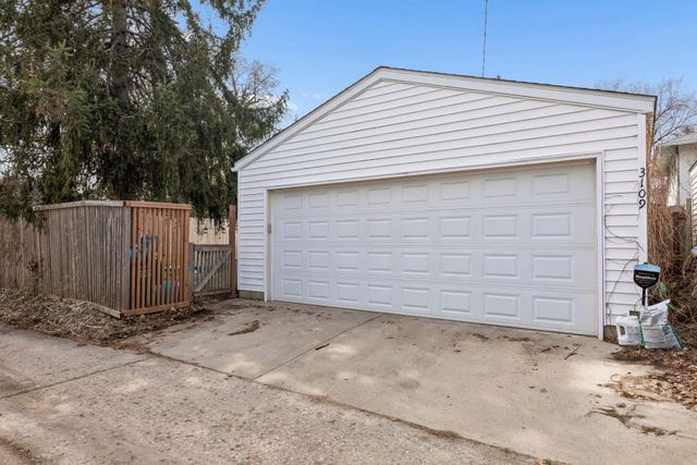 3109 Humboldt Avenue S, Minneapolis, MN 55408