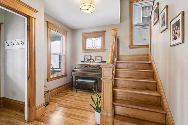 3109 Humboldt Avenue S, Minneapolis, MN 55408