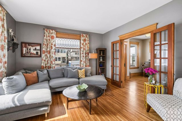 3109 Humboldt Avenue S, Minneapolis, MN 55408