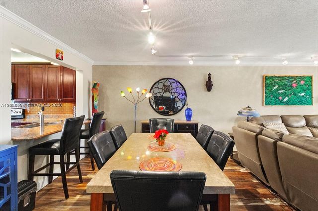 5519 Fairway Park Drive 203, Boynton Beach, FL 33437
