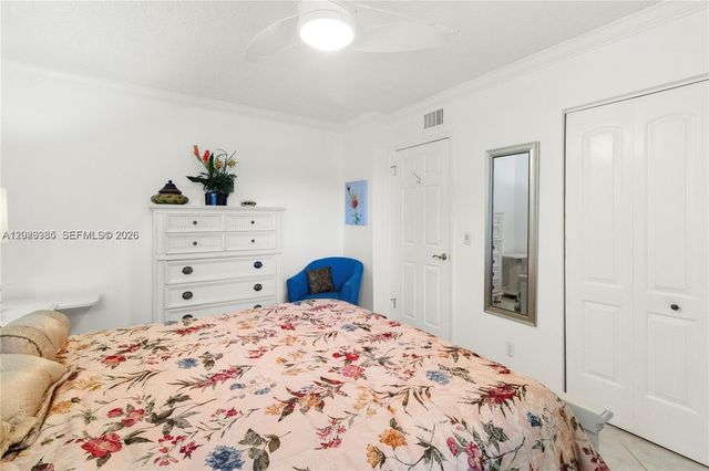5519 Fairway Park Drive 203, Boynton Beach, FL 33437